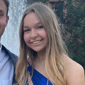 Meet your Posher, Erika